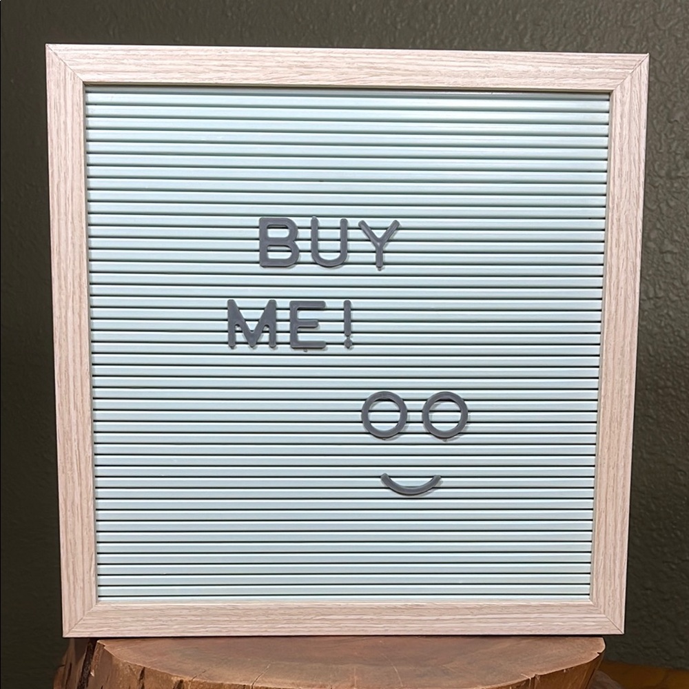LETTER BOARD